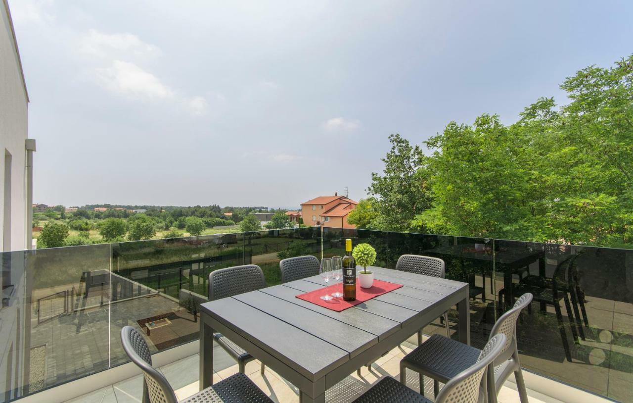 Apartment Lunne Novigrad Istria Exterior foto